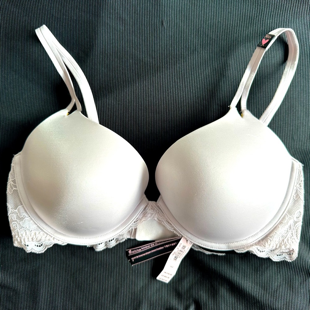 Victoria’s Secret bra